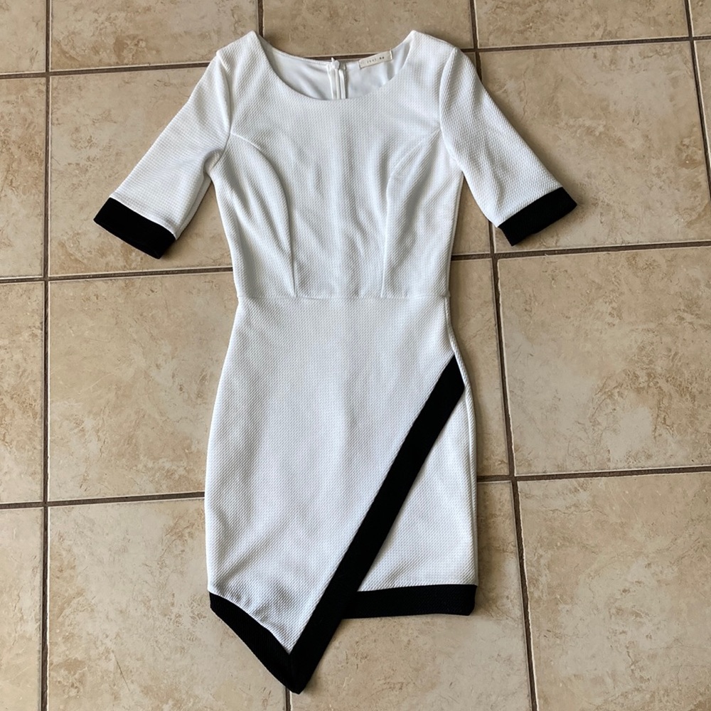 White napkin skirt dress